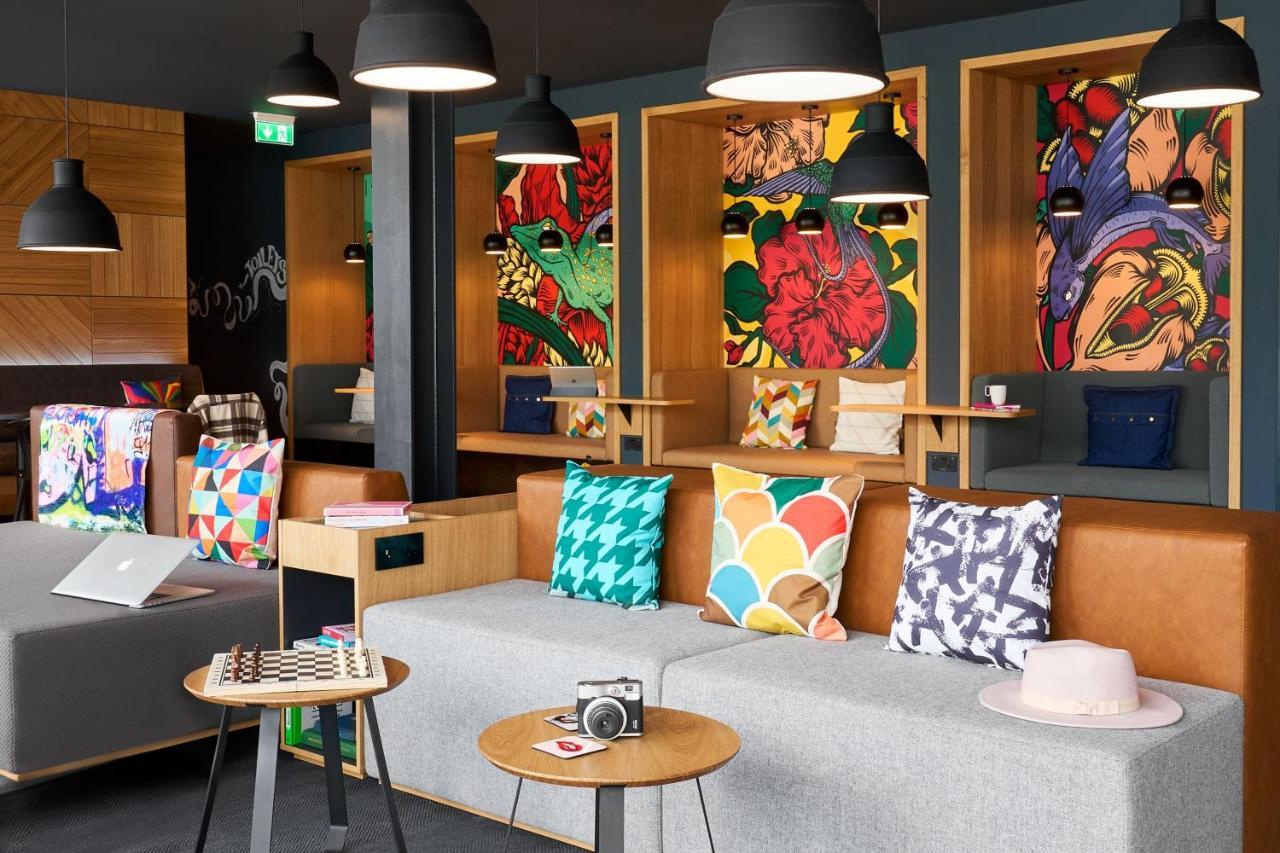 Moxy Bristol Hotel Exterior photo