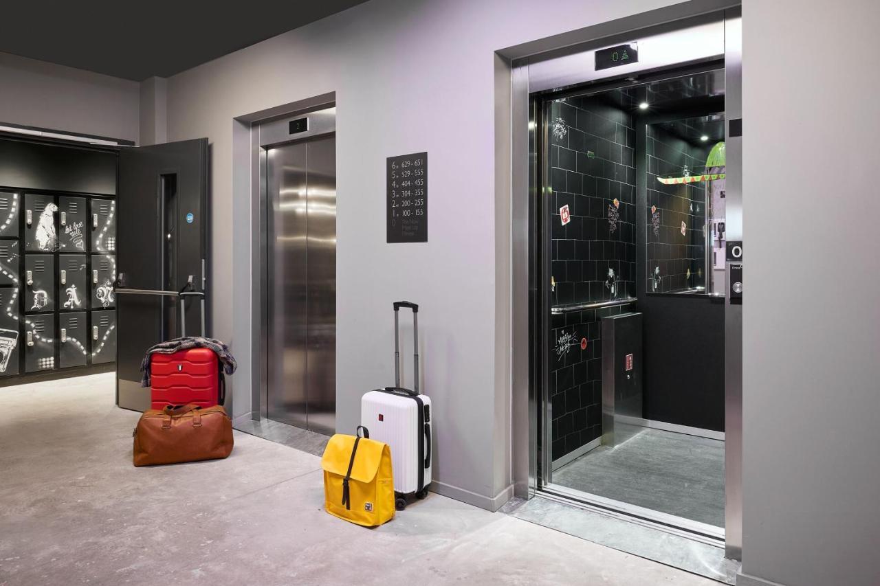 Moxy Bristol Hotel Exterior photo